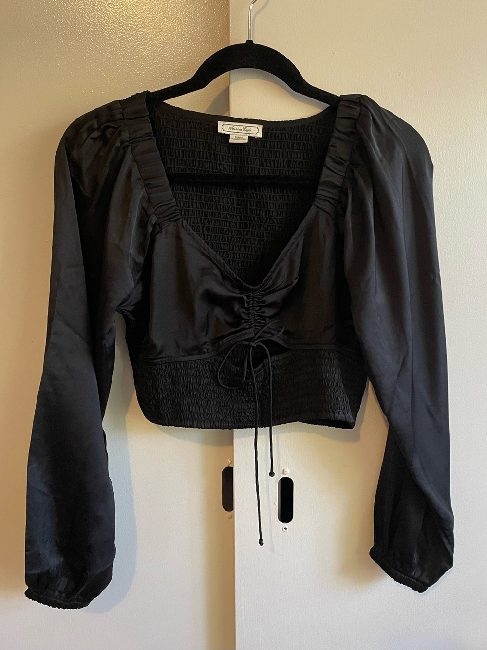 American Eagle Black Satin Ruched Front Long Sleeve Crop Top S WhimsyGoth Boho